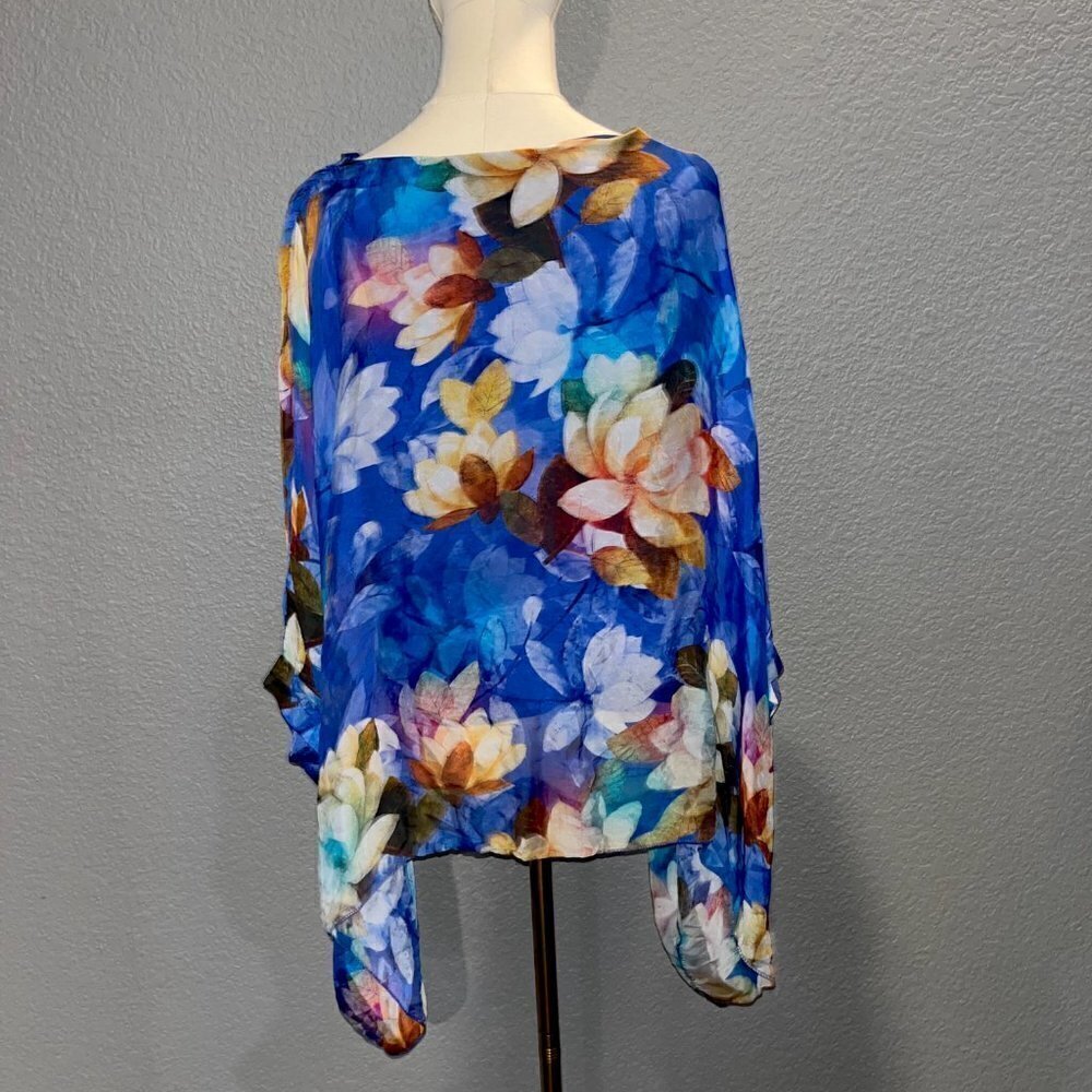 BELLA AMORE Made in Italy Silk Dolman Top Blue Floral Chiffon Pullover -EUC - OS - Picture 4 of 8